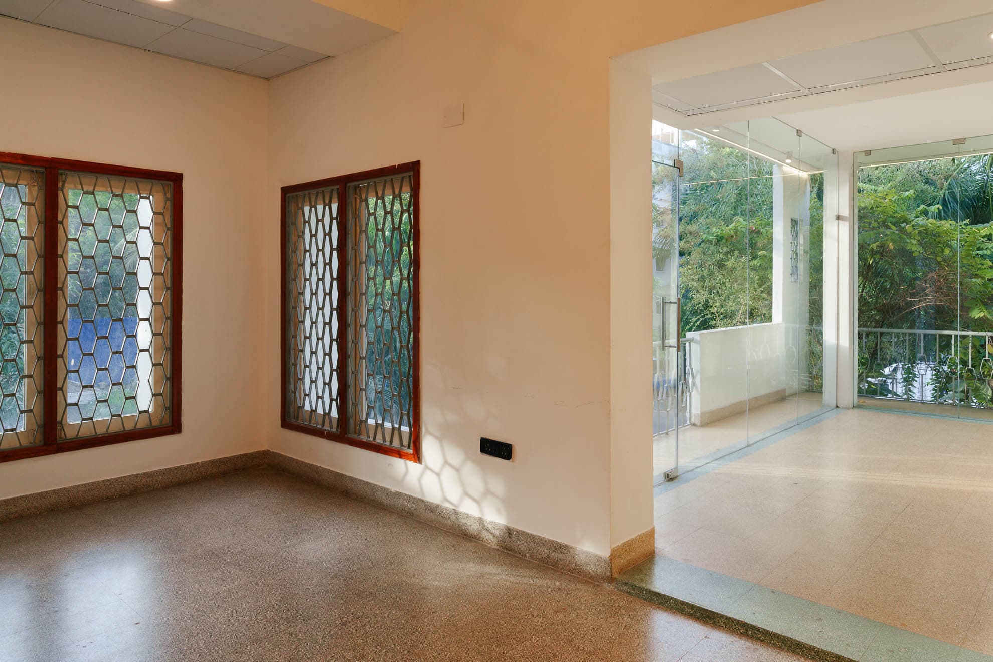 My Bungalow 22 Be7q8j Coqkp0